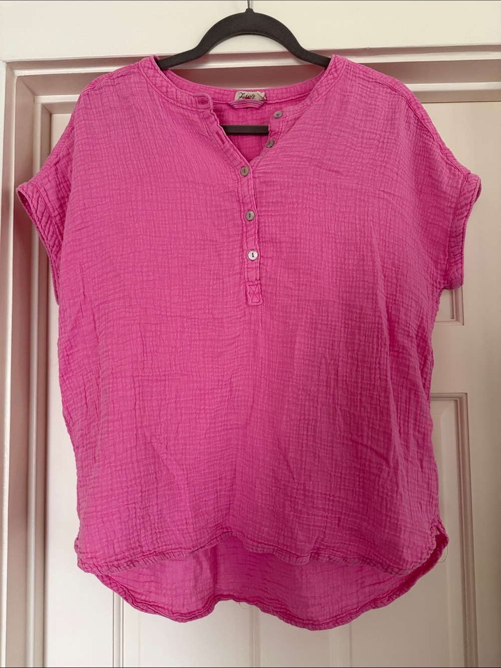 Faherty Fuchsia Gauze Henley Tunic